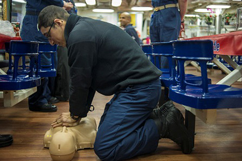 4 Must-Have First Aid Books for Australian Workplaces
