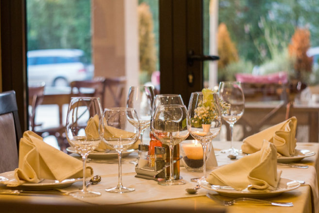 elegant dining table